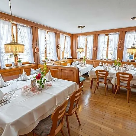 - Restaurant Traube