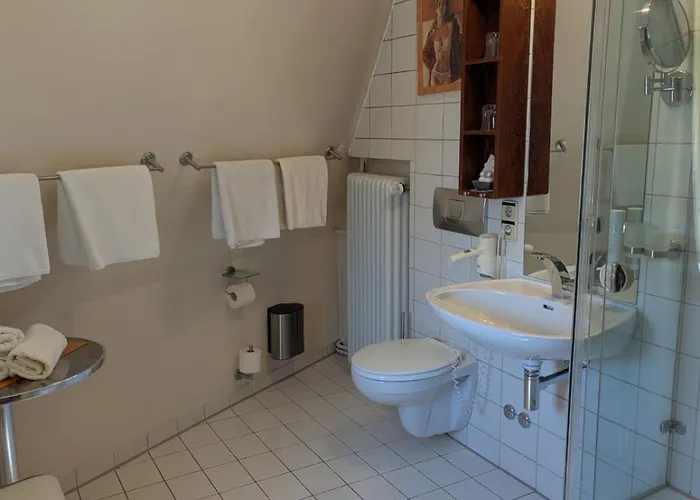 Отель - Restaurant Traube Neuffen